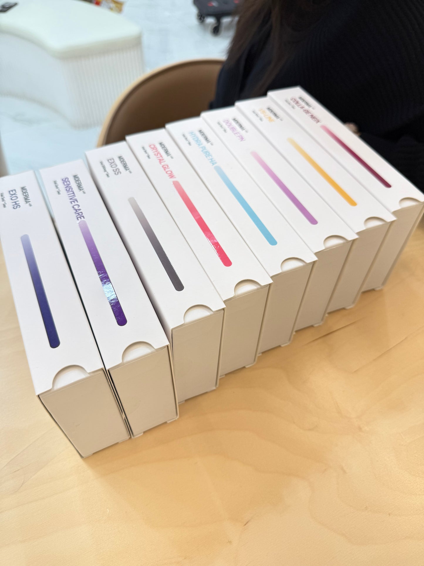 CRYSTAL BOOSTER Skin Glow & Texture Refining Booster